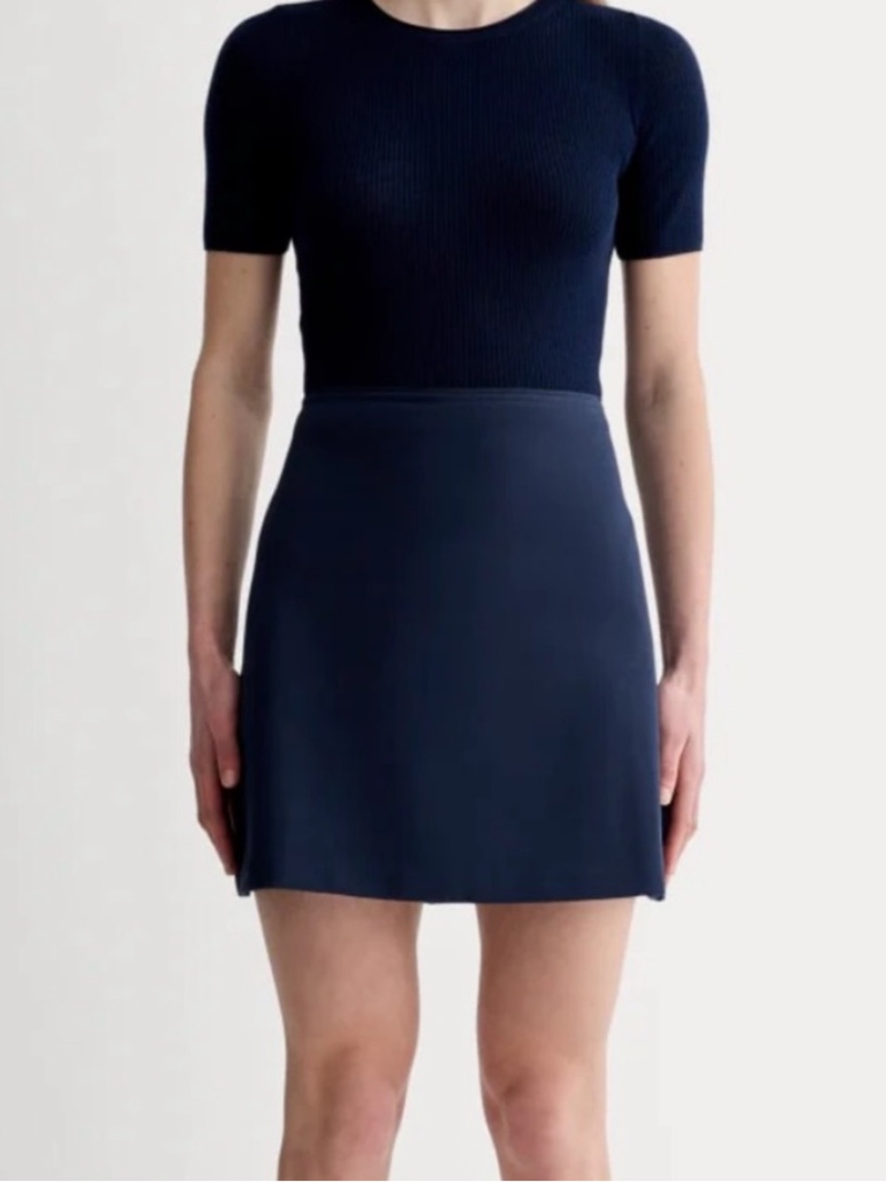 Everlane Navy Mini Skirt with Side Zip stretchy size 2